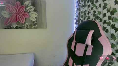 paulina online show from 6, 1, 2025