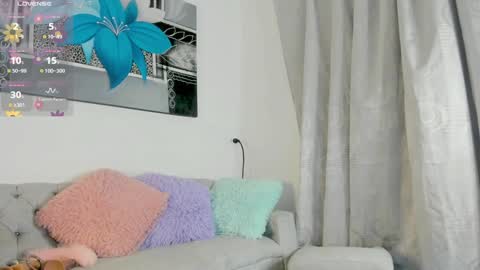 paulina online show from 1, 2, 2025