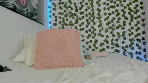 paulina online show from 5, 2, 2025