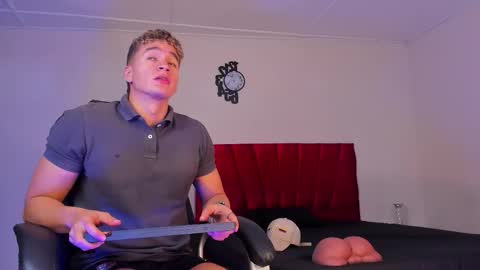 Snapshot of paul_george212 chatting on 7, 10, 2025 Paull George online show from 7, 10, 2025