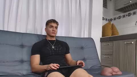 Snapshot of paul_george212 chatting on 10, 10, 2025 Paull George online show from 10, 10, 2025