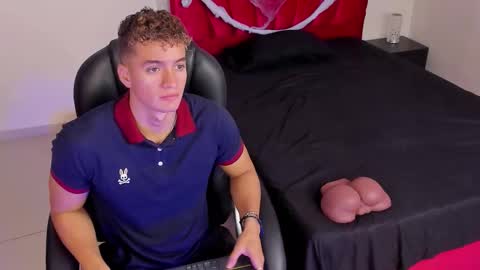 Snapshot of paul_george212 chatting on 28, 10, 2025 Paull George online show from 28, 10, 2025