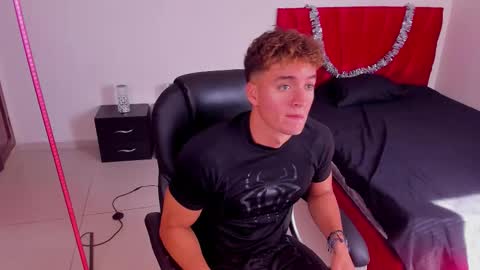 Paull George online show from 26, 11, 2025