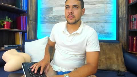 Snapshot of paul_rivera chatting on 12, 10, 2025 Paul Rivera online show from 12, 10, 2025