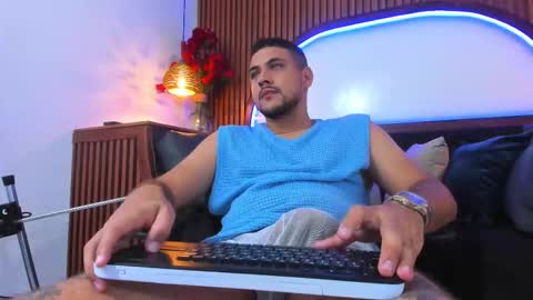 Snapshot of paul_rivera chatting on 25, 2, 2026 Paul Rivera online show from 25, 2, 2026