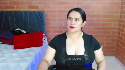 paula__117 online show from 3, 8, 2026