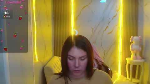 Snapshot of paula_b_ chatting on 27, 9, 2025 Paula online show from 27, 9, 2025