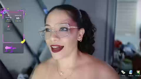 Snapshot of paula_daniela1 chatting on 16, 9, 2025 Paula online show from 16, 9, 2025