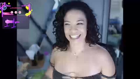 Snapshot of paula_daniela1 chatting on 24, 9, 2025 Paula online show from 24, 9, 2025