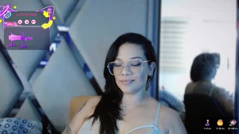 Snapshot of paula_daniela1 chatting on 27, 10, 2025 Paula online show from 27, 10, 2025