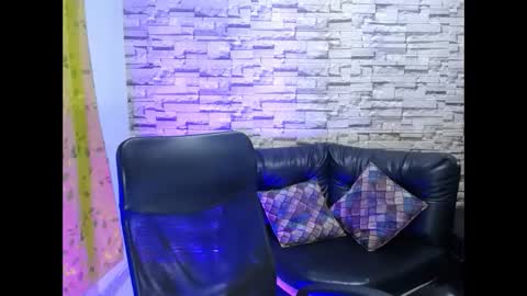 paula ross online show from 7, 6, 2026