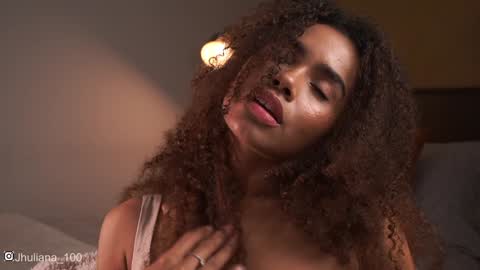 Snapshot of paulacora100 chatting on 4, 1, 2025 Paula online show from 4, 1, 2025