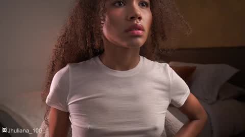 Snapshot of paulacora100 chatting on 5, 1, 2025 Paula online show from 5, 1, 2025