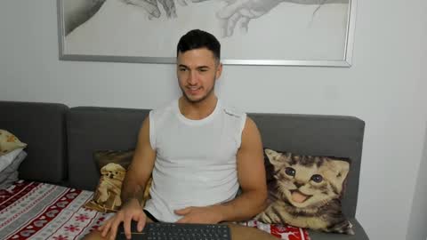 Snapshot of paulblack021 chatting on 7, 12, 2024 paulblack021 online show from 7, 12, 2024