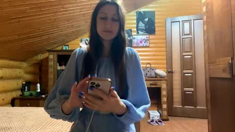 Ashley Cooper online show from 10, 9, 2025