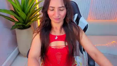 Snapshot of paulette37_a chatting on 27, 6, 2026 Paulette online show from 27, 6, 2026
