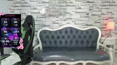 Snapshot of paulette37_a chatting on 3, 7, 2026 Paulette online show from 3, 7, 2026