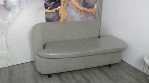 Live 800am 200pm COLOMBIAN HOUR online show from 31, 1, 2025