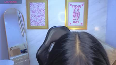 Live 800am 200pm COLOMBIAN HOUR online show from 20, 3, 2026