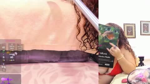 Snapshot of paulina_davis_ chatting on 28, 1, 2025 Paulina Davis  online show from 28, 1, 2025