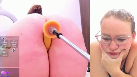 Snapshot of paulina_davis_ chatting on 4, 2, 2025 Paulina Davis  online show from 4, 2, 2025