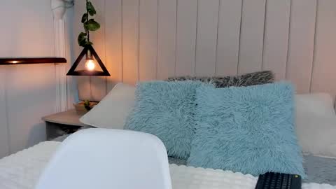 Snapshot of paulina_lopezz chatting on 11, 3, 2025 PAULINA online show from 11, 3, 2025