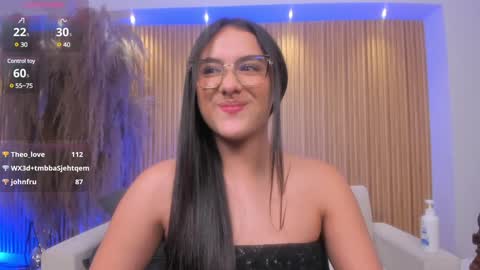 Paulina  online show from 6, 1, 2025