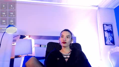Paulina online show from 4, 3, 2025