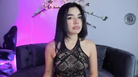 Snapshot of paulinabennet__ chatting on 1, 10, 2025 PAULINA online show from 1, 10, 2025