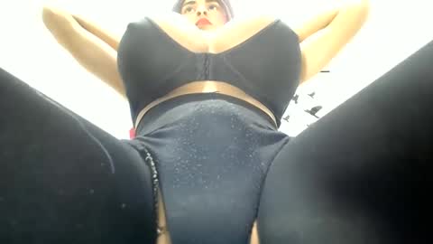 paulinabigcock24 online show from 19, 12, 2024