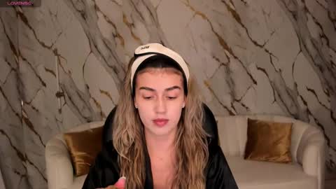 Snapshot of paulinasantosx chatting on 4, 3, 2025 Paulina Santos online show from 4, 3, 2025