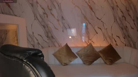 Snapshot of paulinasantosx chatting on 9, 10, 2025 Paulina Santos online show from 9, 10, 2025