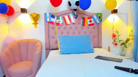 paulinavera online show from 22, 6, 2026