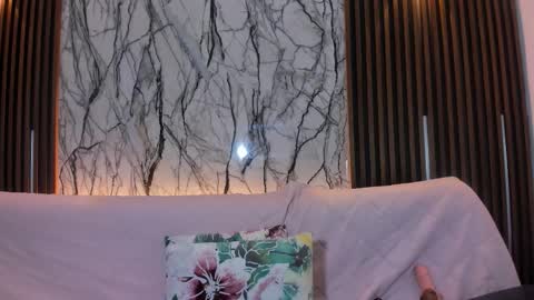 Pauline online show from 12, 1, 2026