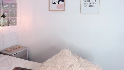 Paula online show from 28, 1, 2025