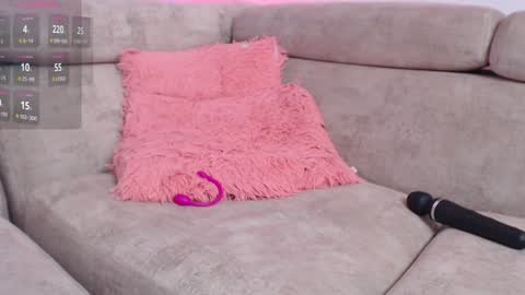 Paula online show from 8, 2, 2025
