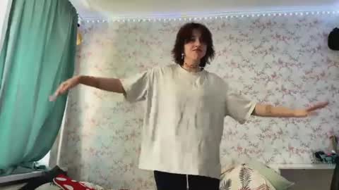 lilyyyyy online show from 20, 6, 2026