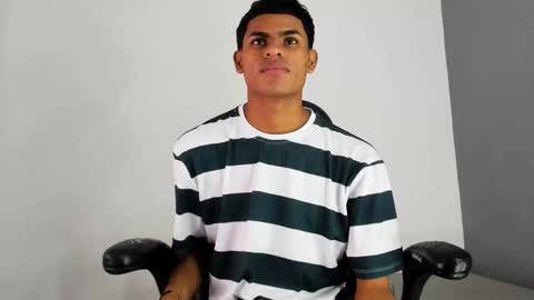 Snapshot of paull_cassidy chatting on 12, 10, 2025 Paull Cassidy online show from 12, 10, 2025