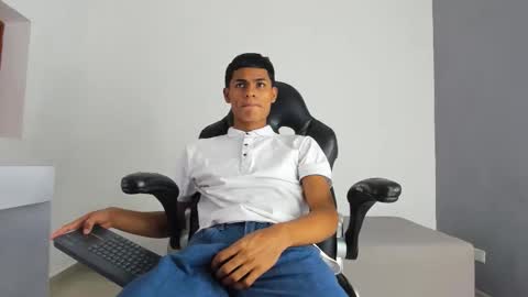 Snapshot of paull_cassidy chatting on 17, 10, 2025 Paull Cassidy online show from 17, 10, 2025