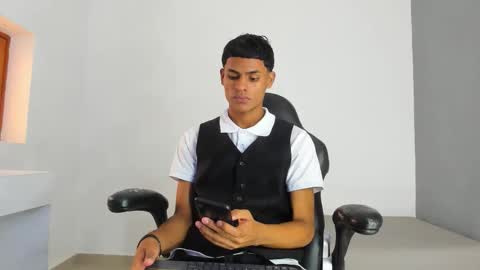 Snapshot of paull_cassidy chatting on 19, 10, 2025 Paull Cassidy online show from 19, 10, 2025