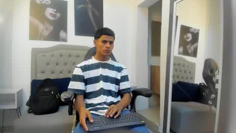 Snapshot of paull_cassidy chatting on 26, 10, 2025 Paull Cassidy online show from 26, 10, 2025