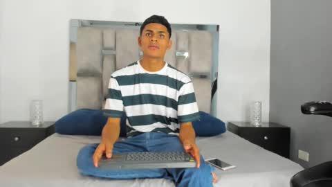 Snapshot of paull_cassidy chatting on 1, 11, 2025 Paull Cassidy online show from 1, 11, 2025