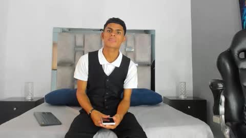 Snapshot of paull_cassidy chatting on 2, 11, 2025 Paull Cassidy online show from 2, 11, 2025