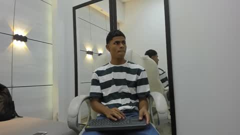 Snapshot of paull_cassidy chatting on 6, 11, 2025 Paull Cassidy online show from 6, 11, 2025