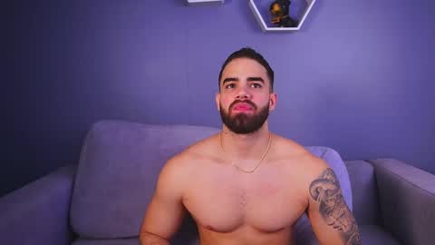 Paul Phoenix online show from 7, 11, 2025