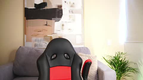 Paul Phoenix online show from 5, 4, 2026