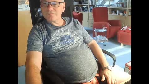 Pavlov aka Peter online show from 14, 11, 2025