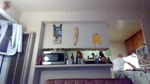 pawgkiller online show from 27, 5, 2026