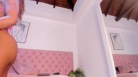 Snapshot of paytonferrara_ chatting on 19, 9, 2025 PaytonFerrara online show from 19, 9, 2025