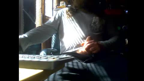 pcpeins online show from 22, 4, 2026